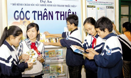 Người trẻ không chỉ có học, mà cần nhiều hơn nhưng hiểu biết về giá trị sống, sức khỏe sinh sản từ khi còn nhỏ.