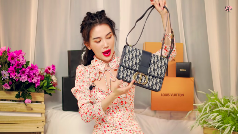 'Bệnh' khoe của, chuộng hư danh trong showbiz 