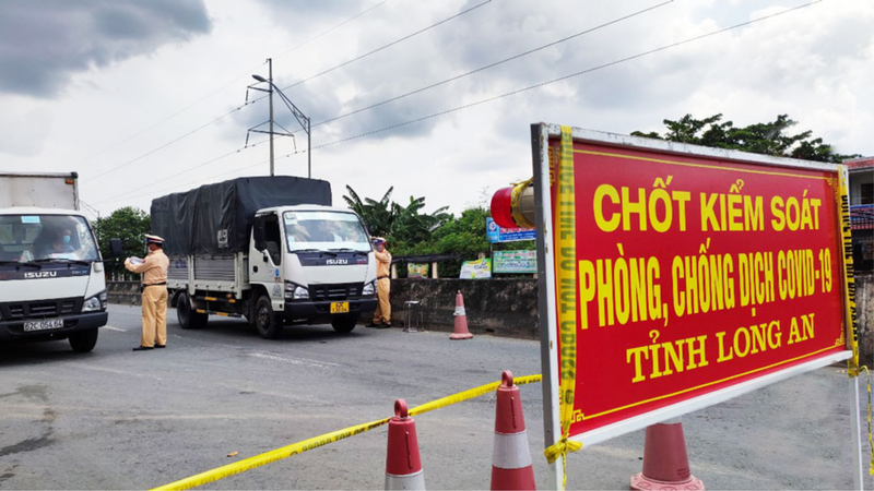 Long An dừng hoạt động tất cả chốt kiểm soát phòng, chống dịch COVID-19