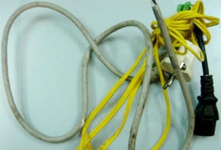 Khoa học pháp y vén màn sự thật vụ án người vợ chích điện hại chết chồng