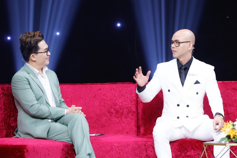 Phan Đinh Tùng: Mượn giấy tờ nhà của bố mẹ để làm album đầu tay nhưng thất  bại
