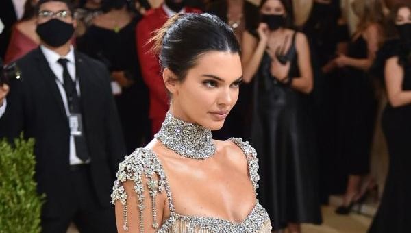Siêu mẫu hàng đầu thế giới Kendall Jenner