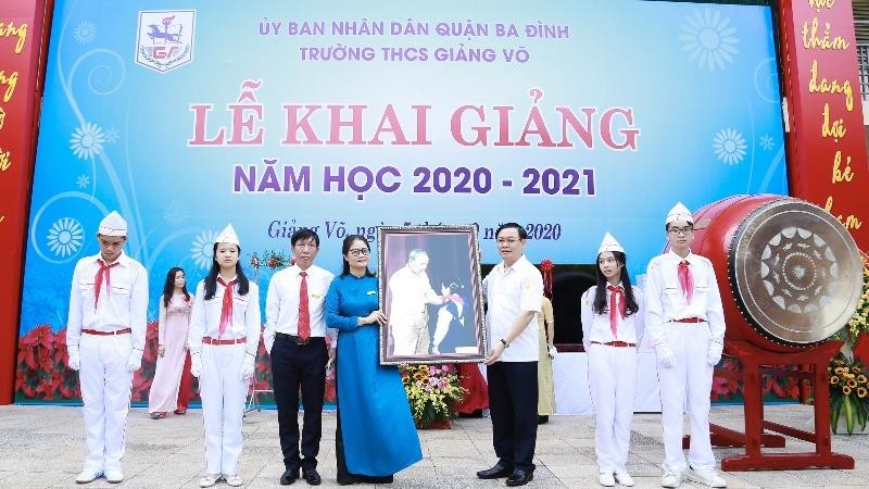 Lãnh đạo Đảng, Nhà nước dự khai giảng năm học 2020 - 2021