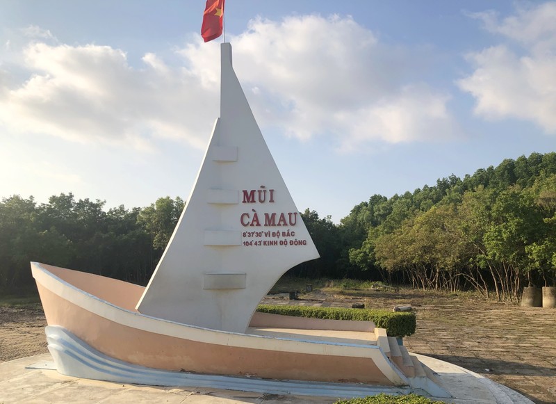Gần lắm Đất Mũi