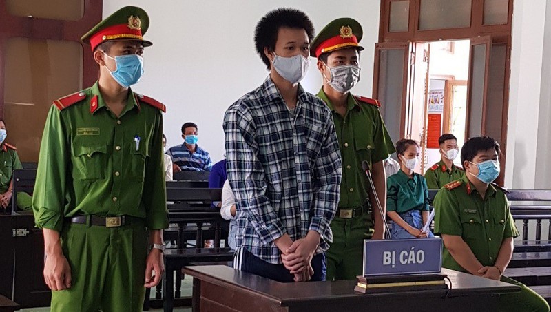 Tuyên án tử hình kẻ giết người, hiếp dâm bé gái 13 tuổi ở Phú Yên 