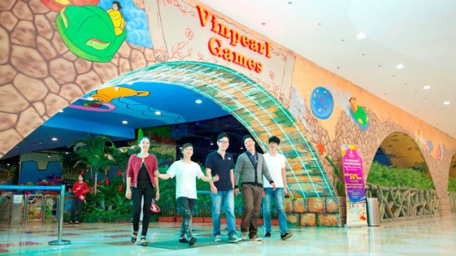 Ra mắt gói tour khám phá Vincom Mega Mall Royal City
