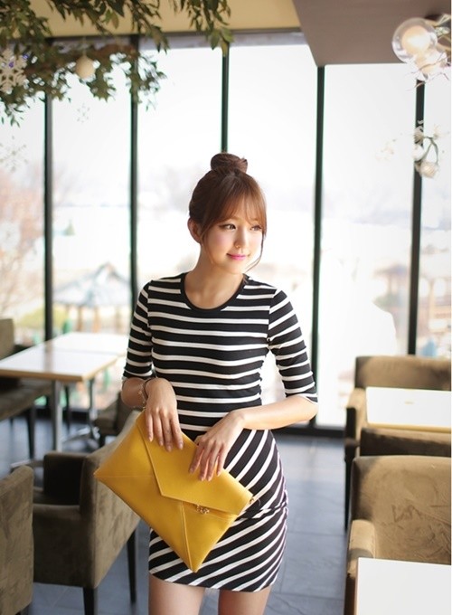 Các mẫu váy đẹp cho người thấp trở nên cao ráo Các mẫu váy đẹp cho người thấp trở nên cao ráo