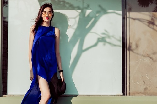 Kết quả hình ảnh cho Màu xanh cô ban thế gioi váy