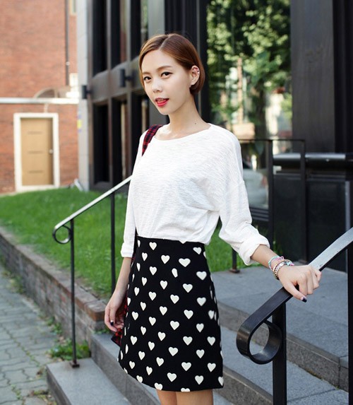 Cách mặc váy công sở sao cho bớt nhàm chán - 3