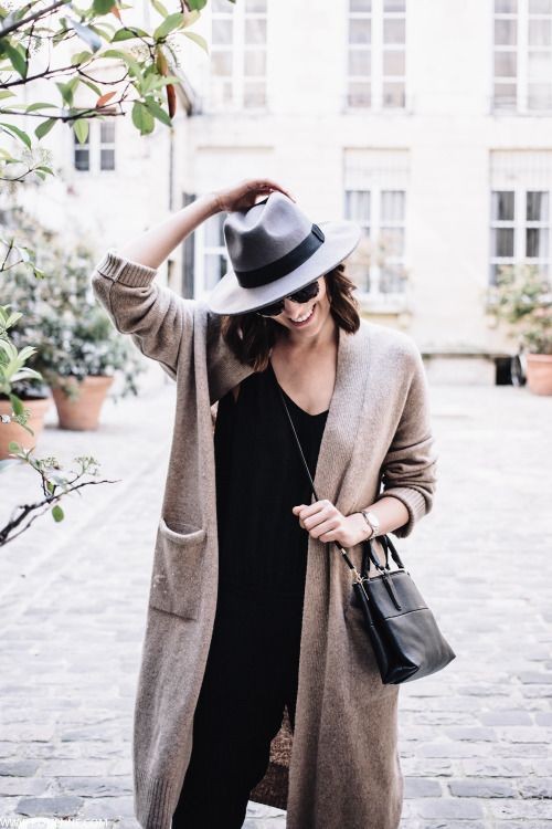 Kết quả hình ảnh cho Trench coats thắt eo sao thế giới