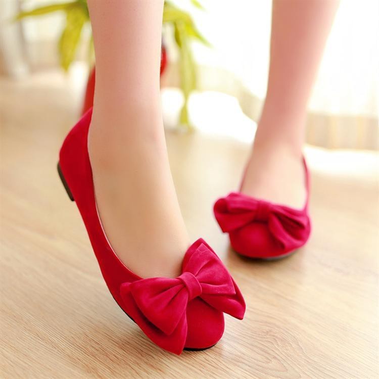 Kết quả hình ảnh cho giày búp bê đỏ