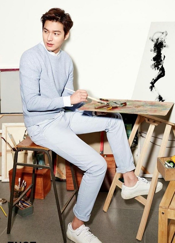 Kết quả hình ảnh cho áo len Lee Min Hoo Hàn Quốc