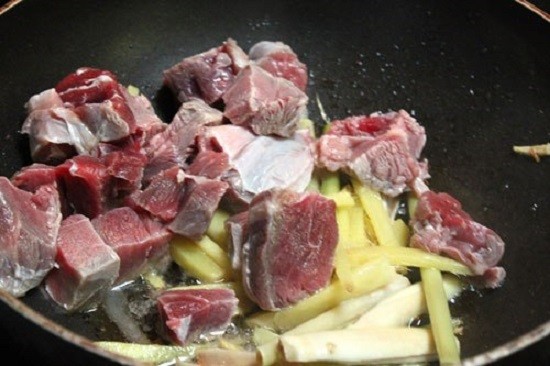 Kết quả hình ảnh cho thịt bò kho gừng