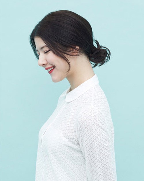 Kết quả hình ảnh cho Tóc búi Tóc búi thấp lỏng tay Châu Âu