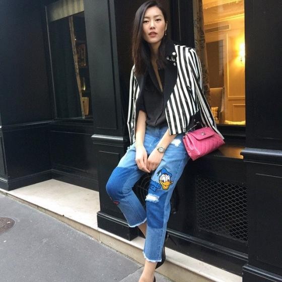 Kết quả hình ảnh cho Quần jean 2 màu đang gây sốt Châu Âu