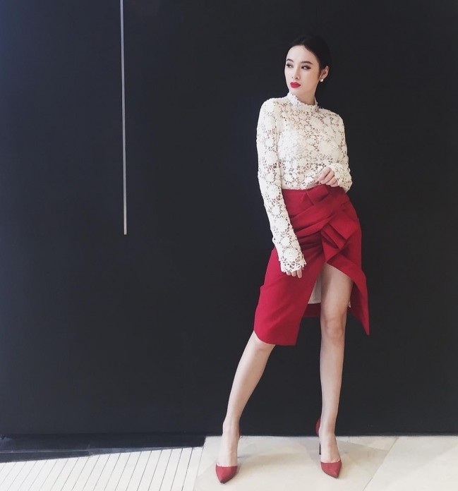 Kết quả hình ảnh cho Chân váy da màu đỏ rượu vang sao Châu Âu