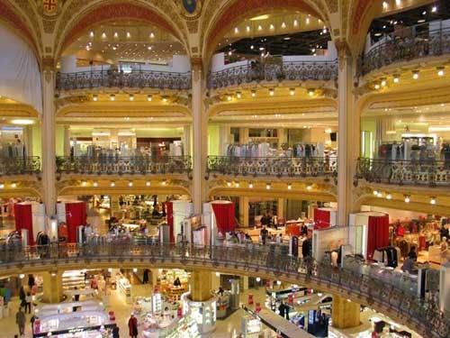 Kết quả hình ảnh cho kinh đô thời trang Paris