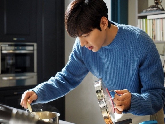 Lee Min Ho voi nhung bo canh 'chat lu' khi len phim