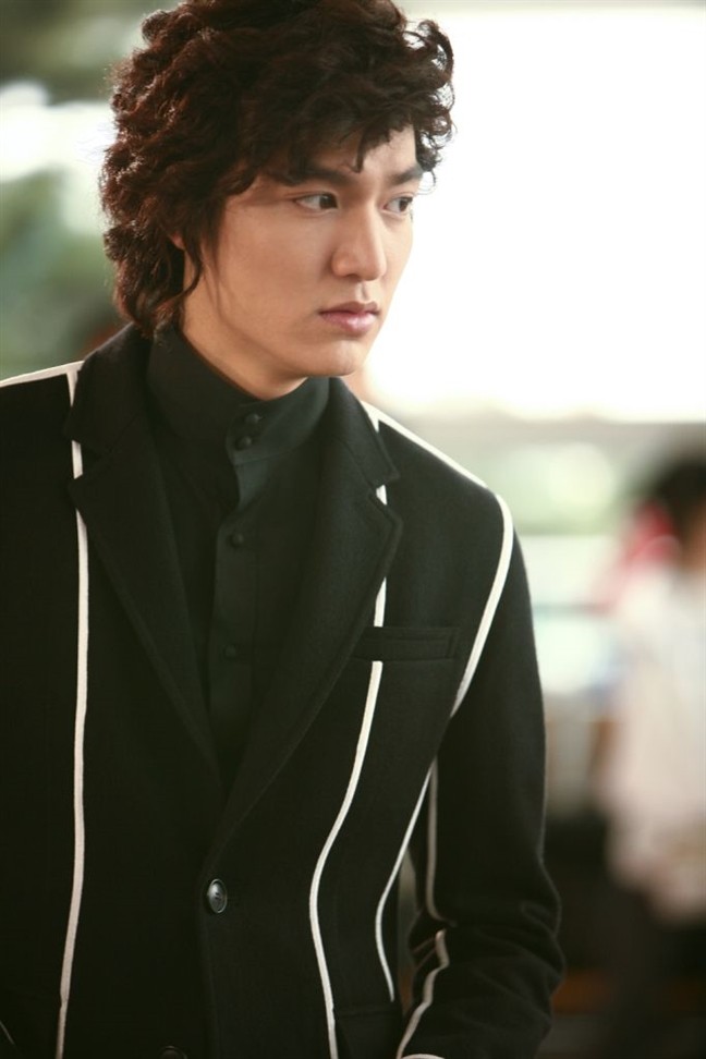 Lee Min Ho voi nhung bo canh 'chat lu' khi len phim