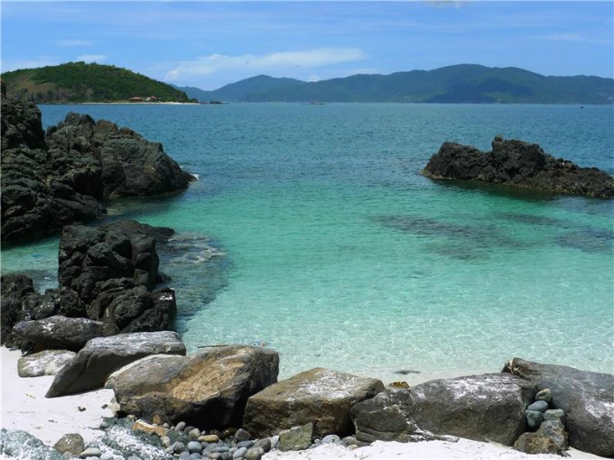 nhung-be-boi-tran-bo-view-dep-hut-hon-giai-nhiet-40-do-13