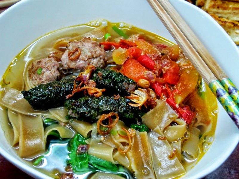 nhung mon an nghe ten la biet "chat" hai phong hinh anh 1