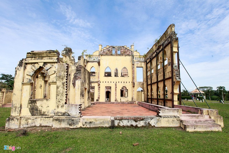 Kham pha lau dai bi an nhat Malaysia hinh anh 4