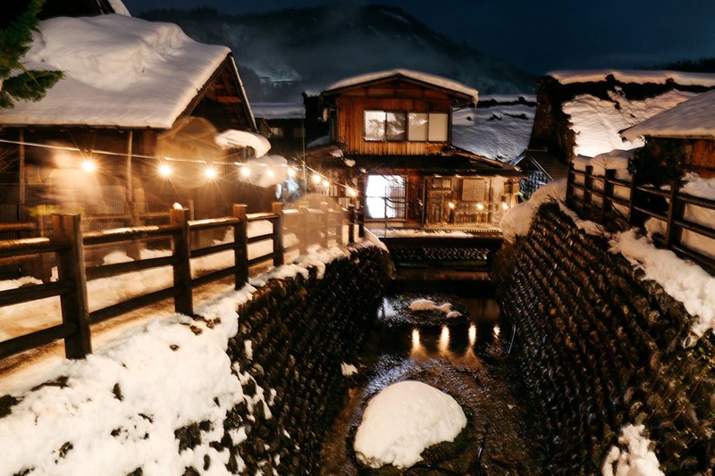 Hinh anh tuyet dep ve lang co Shirakawago trong mua dong hinh anh 6