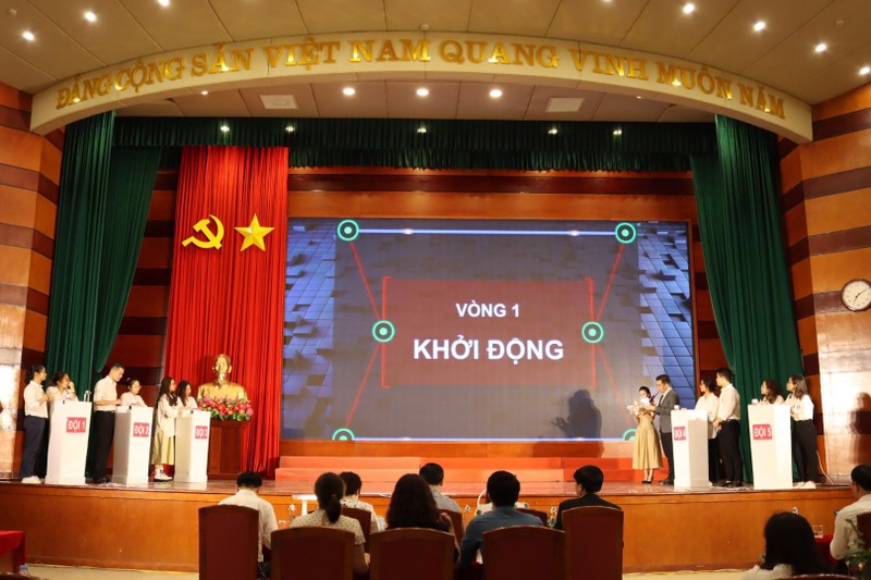 Trường Đại học Luật Hà Nội: Chung kết “Sinh viên với môi trường – SE” năm 2021