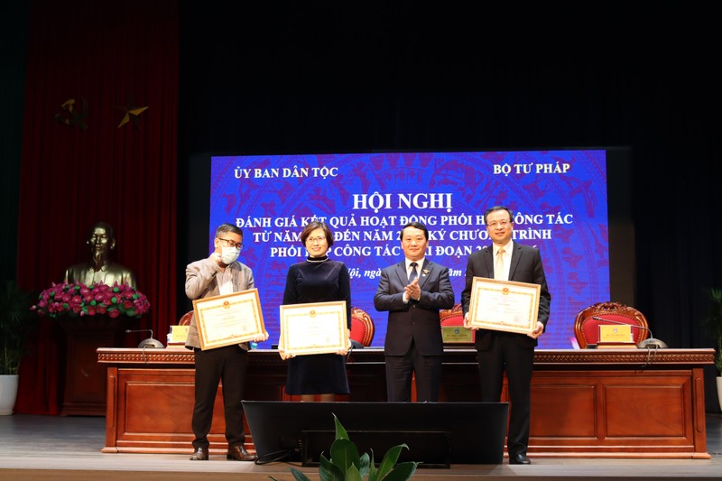 Tăng cường phối hợp giữa Bộ Tư pháp và Ủy ban Dân tộc ảnh 7