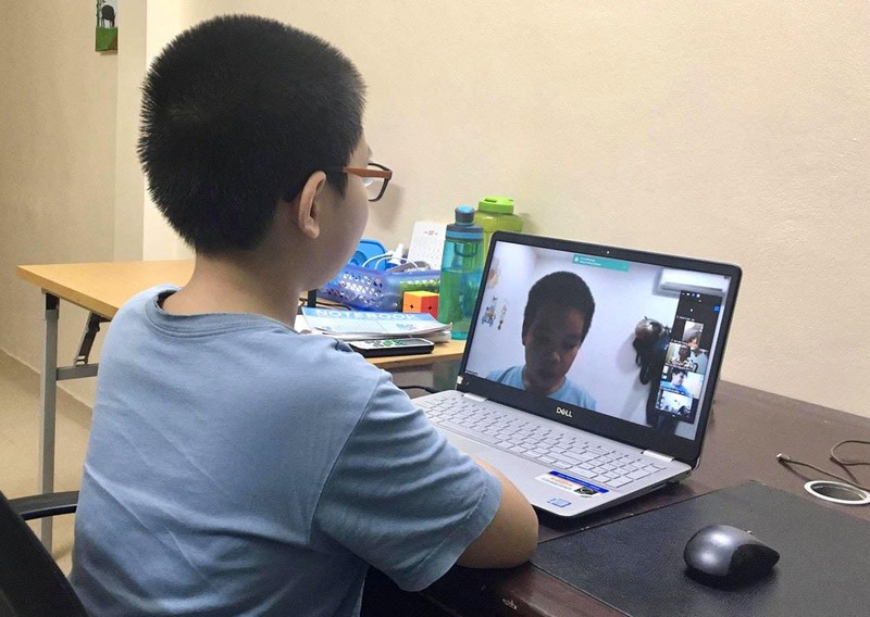 Trẻ học online tại nhà: Tránh áp lực, tạo niềm vui ảnh 1