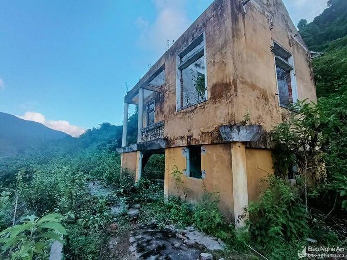 Những ngôi nhà bỏ hoang trong khu tái định cư ở miền Tây xứ Nghệ ảnh 6