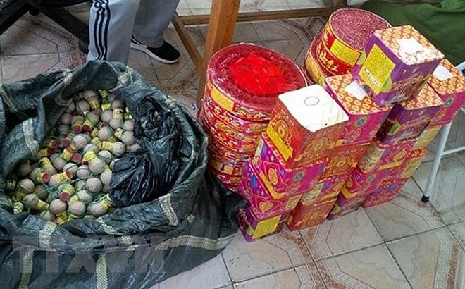Quy định xử phạt hành vi sử dụng pháo, thuốc pháo trái phép