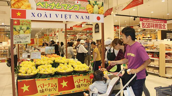 Một góc gian hàng Việt ở Nhật Bản.