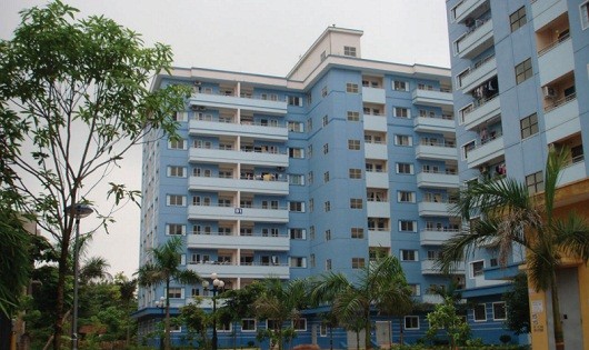 Các chuyên gia pháp luật của VCCI đề nghị đánh lệ phí trước bạ mức cao đối với việc đăng ký nhà ở xã hội lần thứ 2 nhằm tránh việc người dân trục lợi chính sách