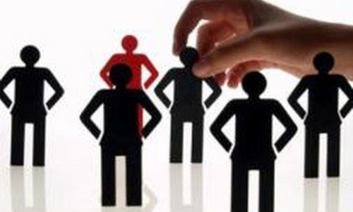 Tinh giản biên chế là bài toán lớn cần giải quyết có tình, có lý bởi nó đụng chạm đến thân phận và lợi ích của từng con người. (Ảnh minh họa)