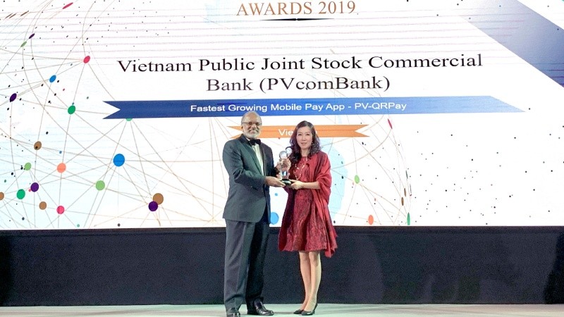 PVcomBank vinh dự nhận liên tiếp 2 giải thưởng Quốc tế