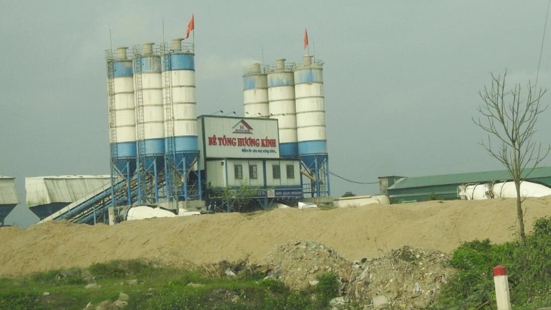 Trạm bê tông Hùng Thi và Hương Kính đã hết thời hạn đấu nối tạm, vẫn chưa tiến hành gia hạn nhưng vẫn hoạt động bình thường