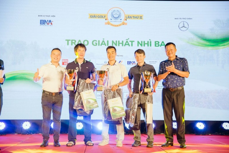 Bế mạc Giải Golf Đại học Luật Hà Nội lần thứ II ảnh 5