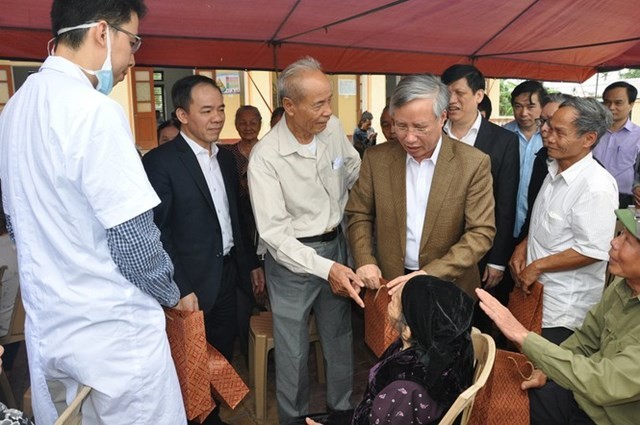 Cần can thiệp sớm để giảm tỷ lệ mù lòa - Ảnh 3 Cần can thiệp sớm để giảm tỷ lệ mù lòa - Ảnh 3
