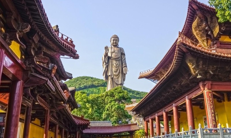 Top 10 tượng Phật khổng lồ nổi tiếng thế giới, có tượng Phật Di Lặc chùa Vĩnh Tràng ảnh 10