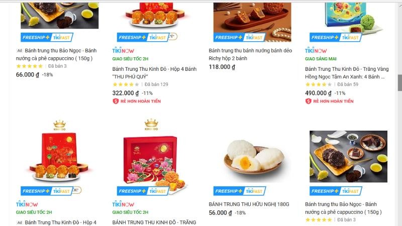Nhiều hãng bánh Trung thu tìm cách tiêu thụ trên các sàn thương mại điện tử.