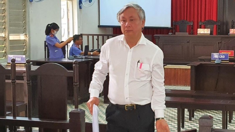 BS Liêm cùng các luật sư cho biết tiếp tục có đơn đề nghị kháng nghị yêu cầu hủy hai bản án sơ thẩm và phúc thẩm để điều tra lại từ đầu.