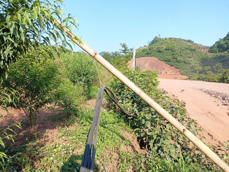 Tiếp bài đường dây điện bị dự án tuyến tránh TP Sơn La “phá nát”: “Trách nhiệm thuộc về nhà thầu thi công dự án” ảnh 1