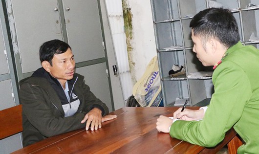 Hoàng Nhật Hùng tại CQĐT.