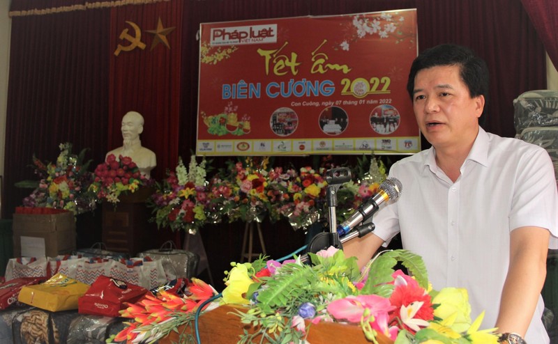 Báo PLVN trao quà Tết cho xã nghèo vùng biên huyện Con Cuông, Nghệ An ảnh 9