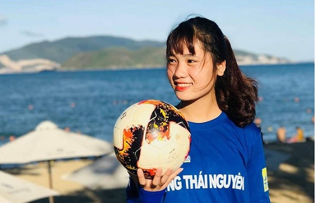 Ở tuổi gần 17, Thùy đang có một tương lại rộng mở với bóng đá chuyên nghiệp