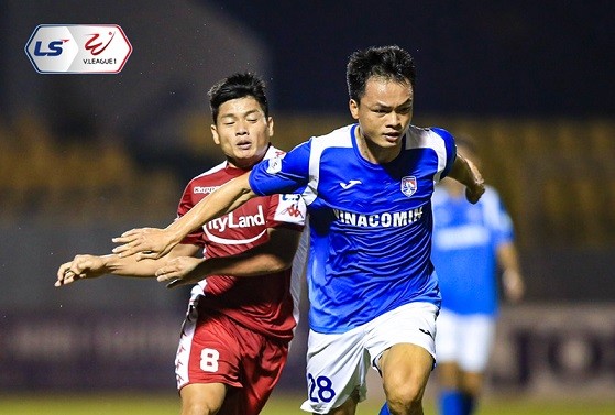Trận đấu giữa Than Quang Ninh và TP.HCM phải tạm hoãn do dịch Covid-19