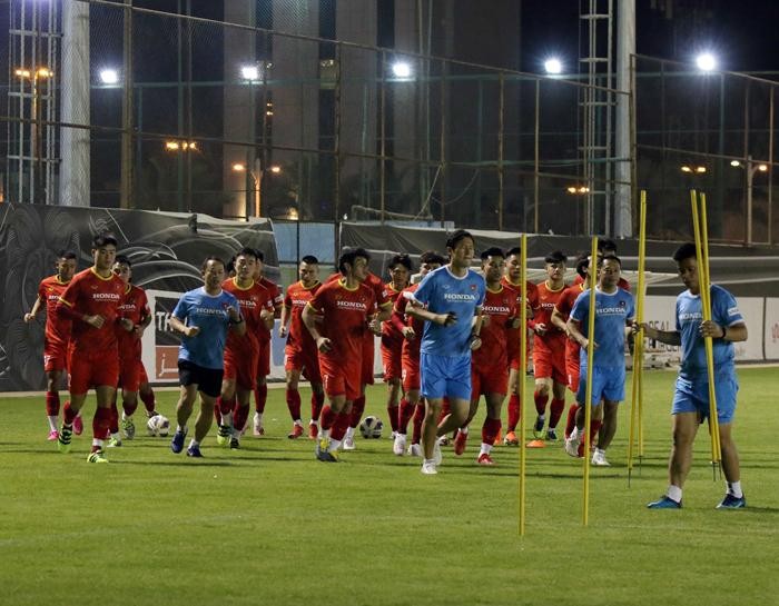 ĐT Việt Nam đã có buổi tập thứ 2 tại Riyadh: