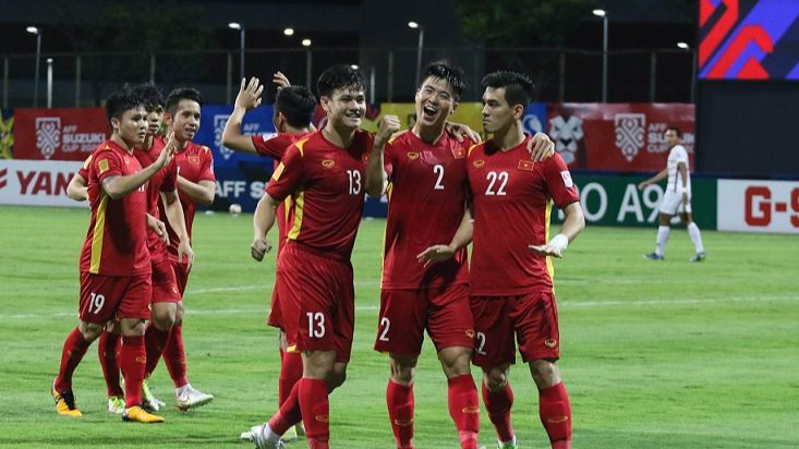 ĐT Việt Nam sẽ hội quân trở lại vào ngày 13/1 tới để bước vào hành trình mới của năm 2022. Trước mắt là chuẩn bị cho hai trận đấu kế tiếp tại Vòng loại thứ 3 FIFA World Cup 2022.