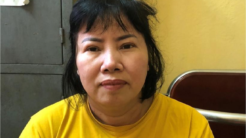 Đối tượng Phùng Thị Hoa.